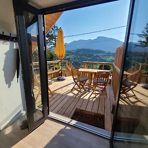 Kopernik & Freyia Appartement
